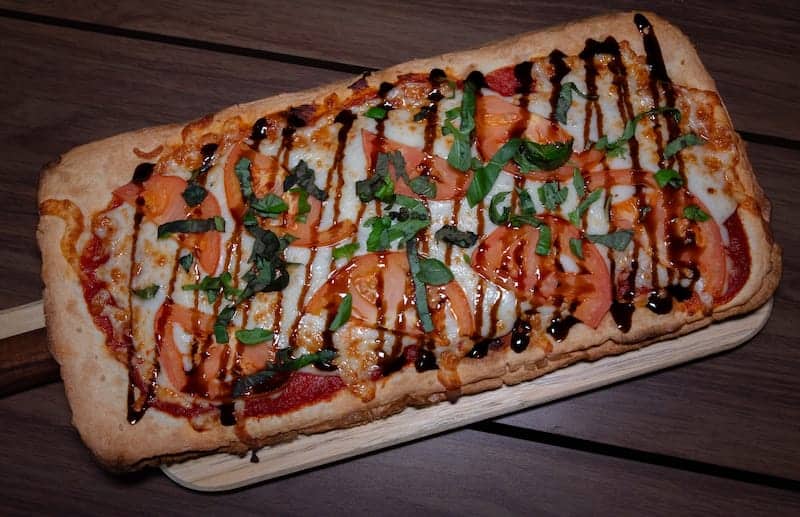 Margherita flatbread with balsamic glaze - Picklenpins in New Orleans