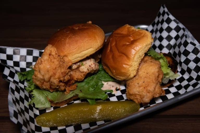 Fried chicken sandwich with pickle - Picklenpins